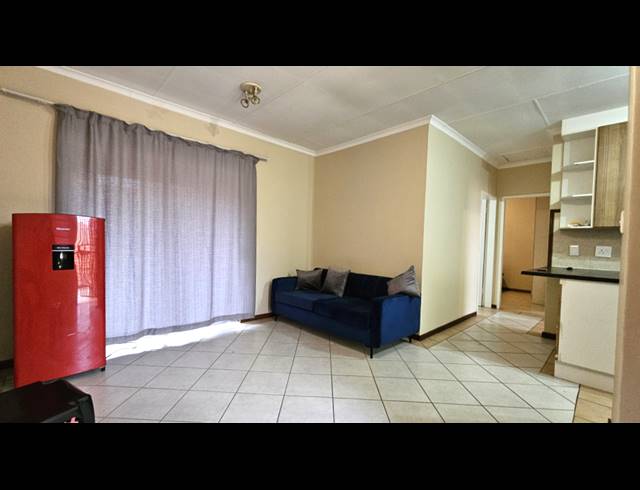 2 BEDROOM APARTMENT FOR SALE IN MOOIKLOOF RIDGE